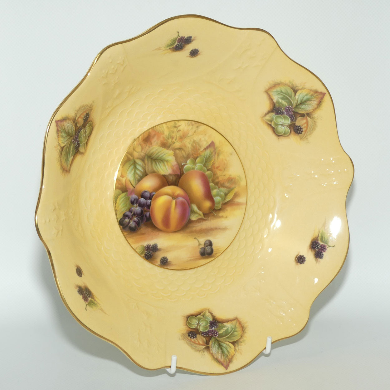 Aynsley Orchard Gold fluted edge bowl | 26.5cms diam