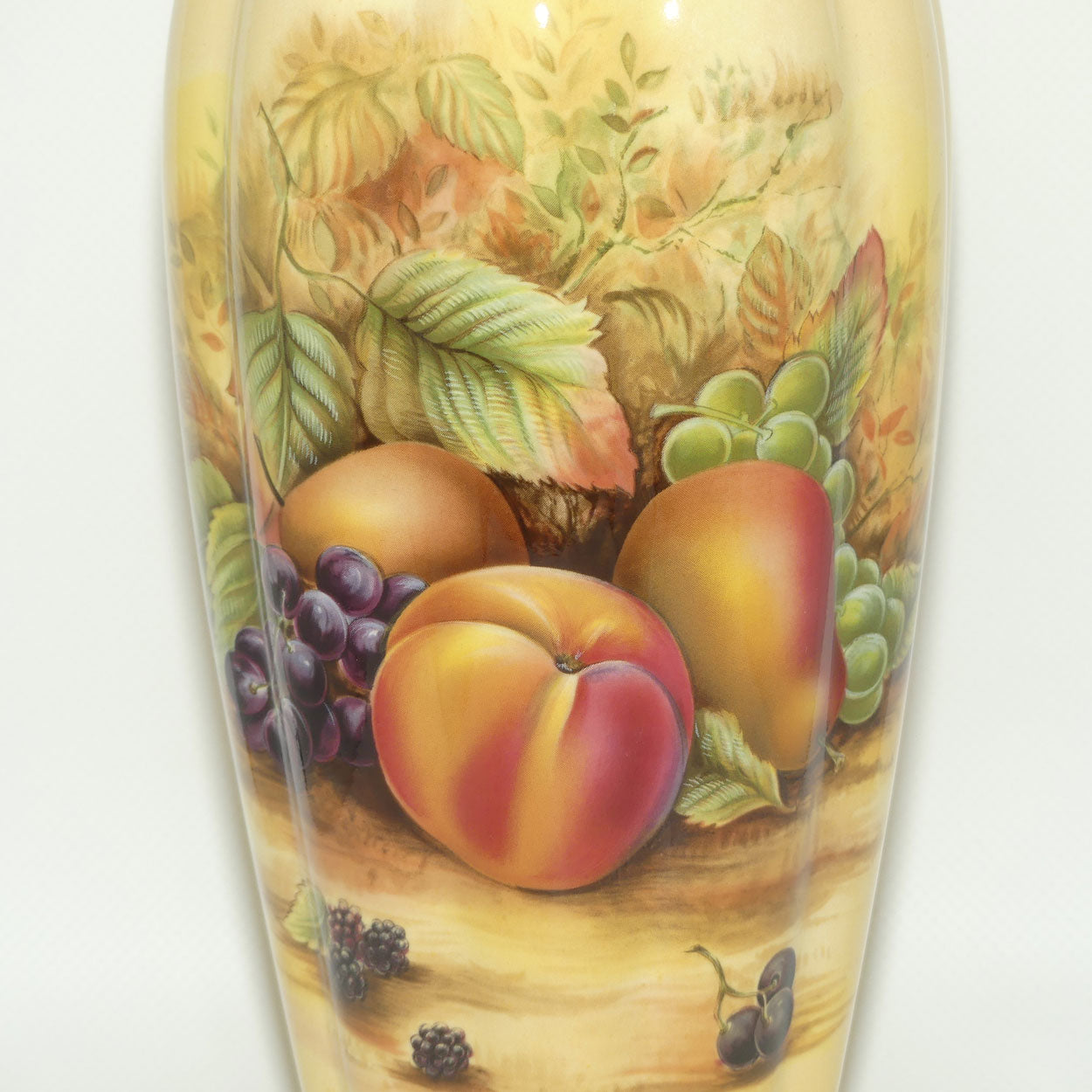 Aynsley Orchard Gold tall ribbed cylindrical vase | 23cm tall