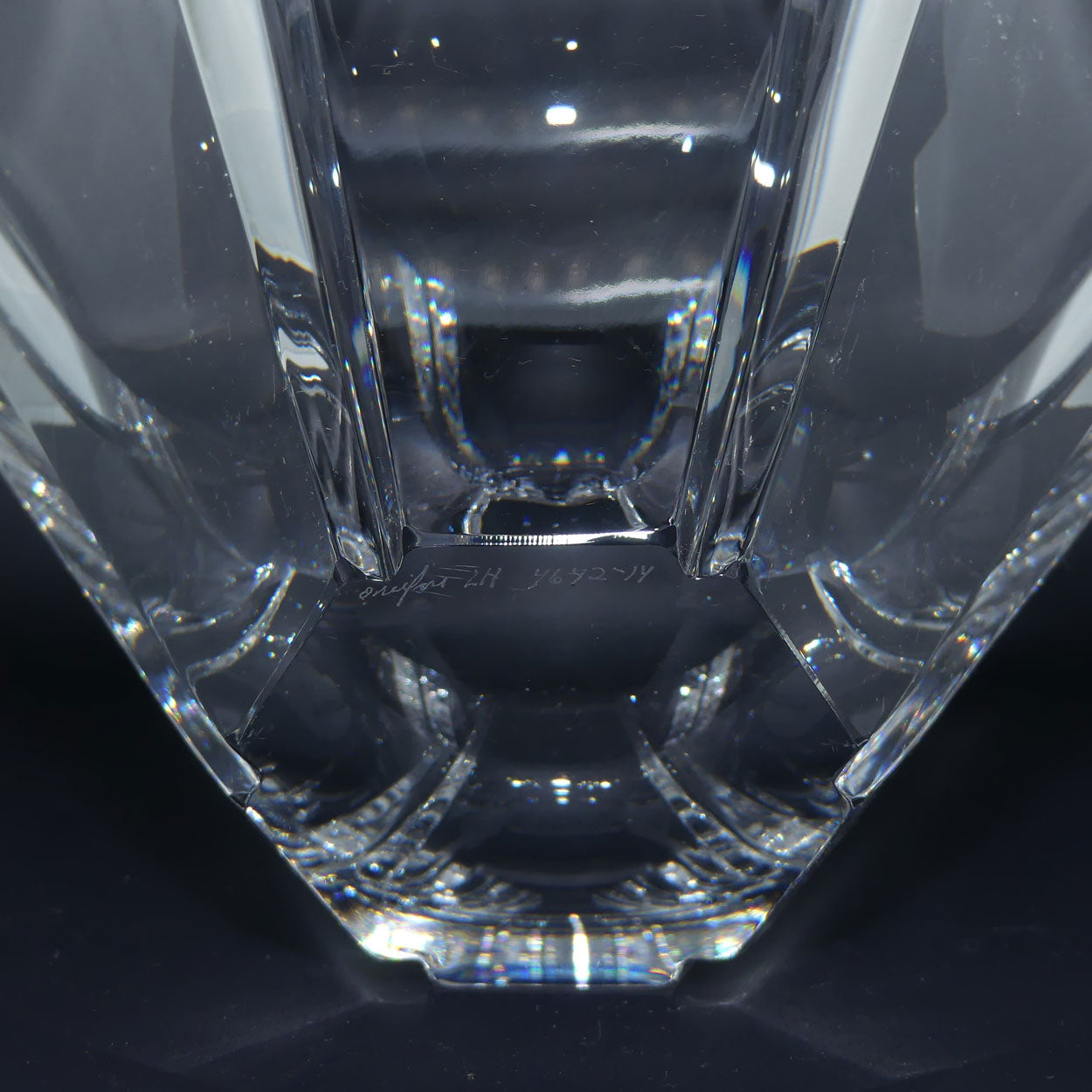 orrefors-sweden-centrepiece-bowl-lars-hellsten-4642-14