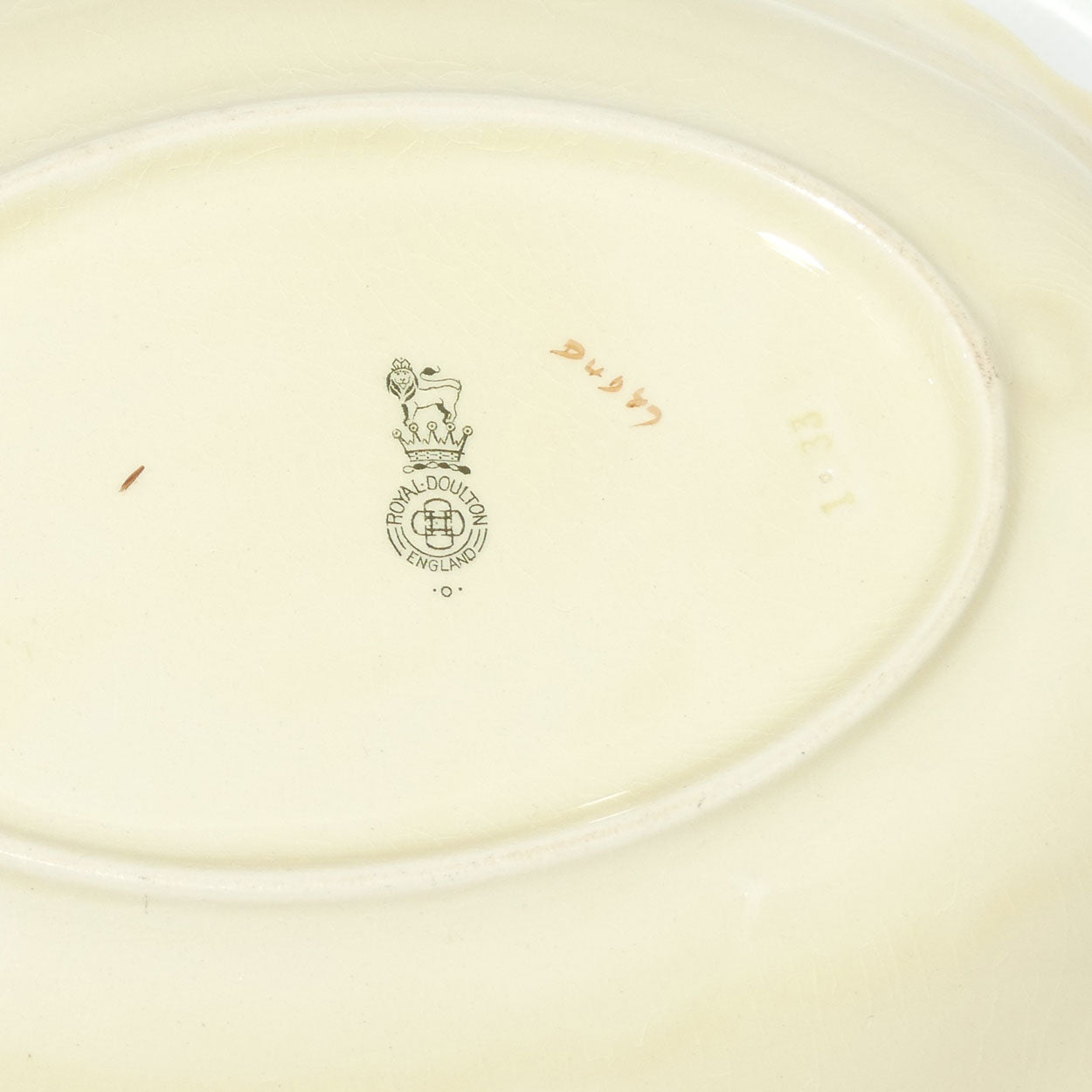 Royal Doulton English Cottages oval bowl D4987