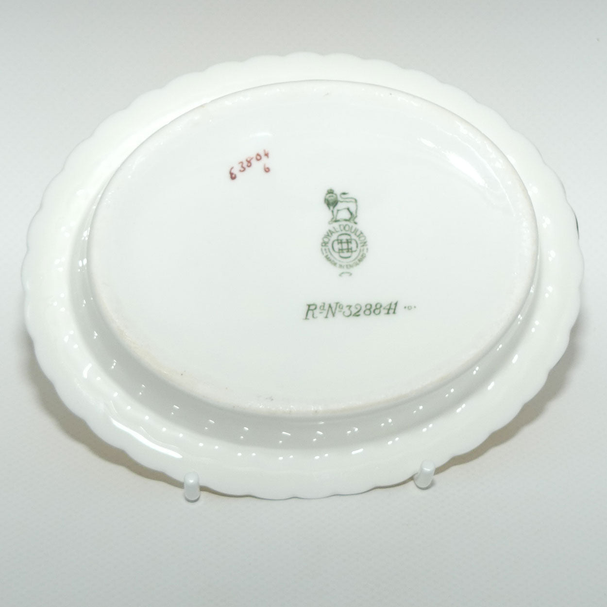 Royal Doulton Coaching Days oval dish E3804 | Tightening the Harness