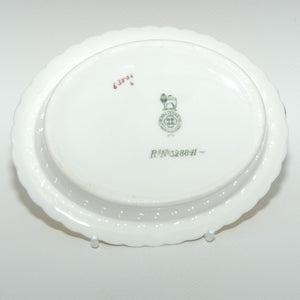 Royal Doulton Coaching Days oval dish E3804 | Tightening the Harness