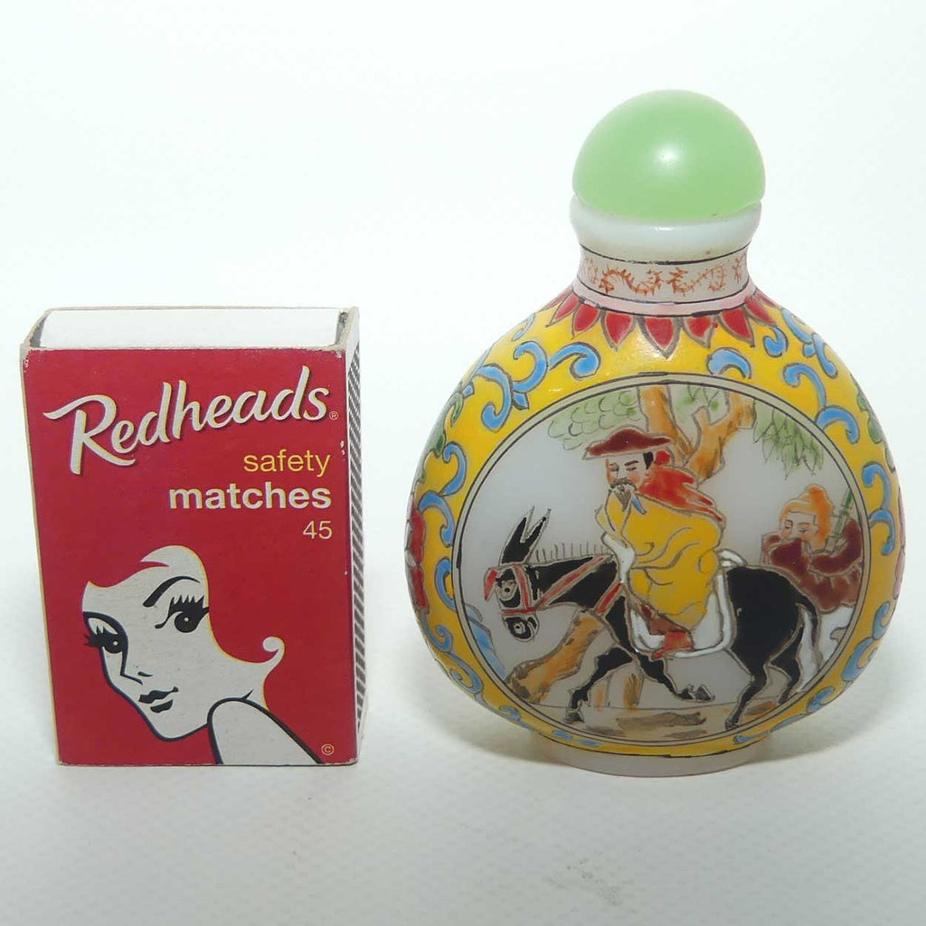 Hand Enamelled on Glass Oriental scene Snuff Bottle