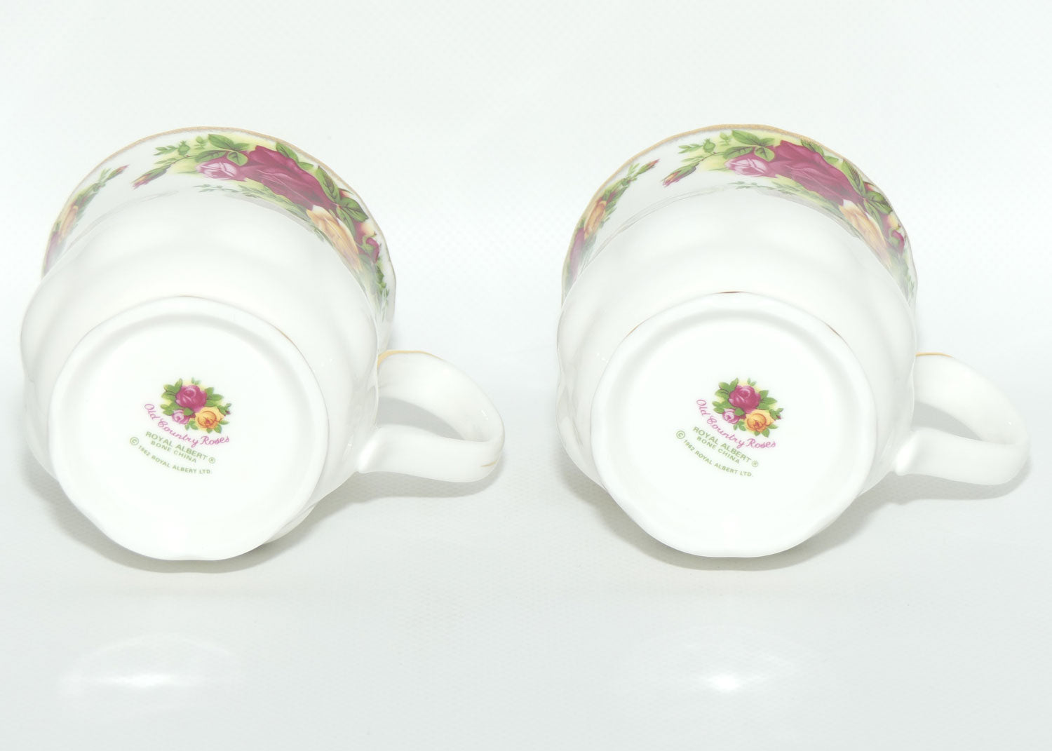 Royal Albert Bone China England Old Country Roses pair of coffee mugs  | Asian |© 1962 Royal Albert Ltd backstamp