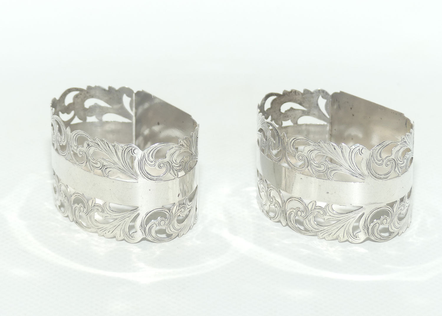 800 Silver | pair of elaborate D shape napkin or serviette rings | 29gms