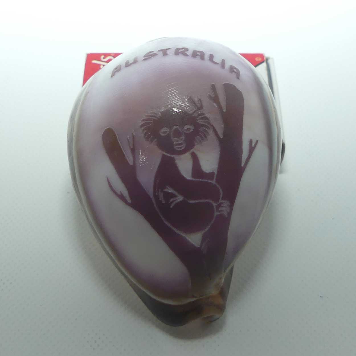 Pair of Australian motif carved Shells | Koala and Emu