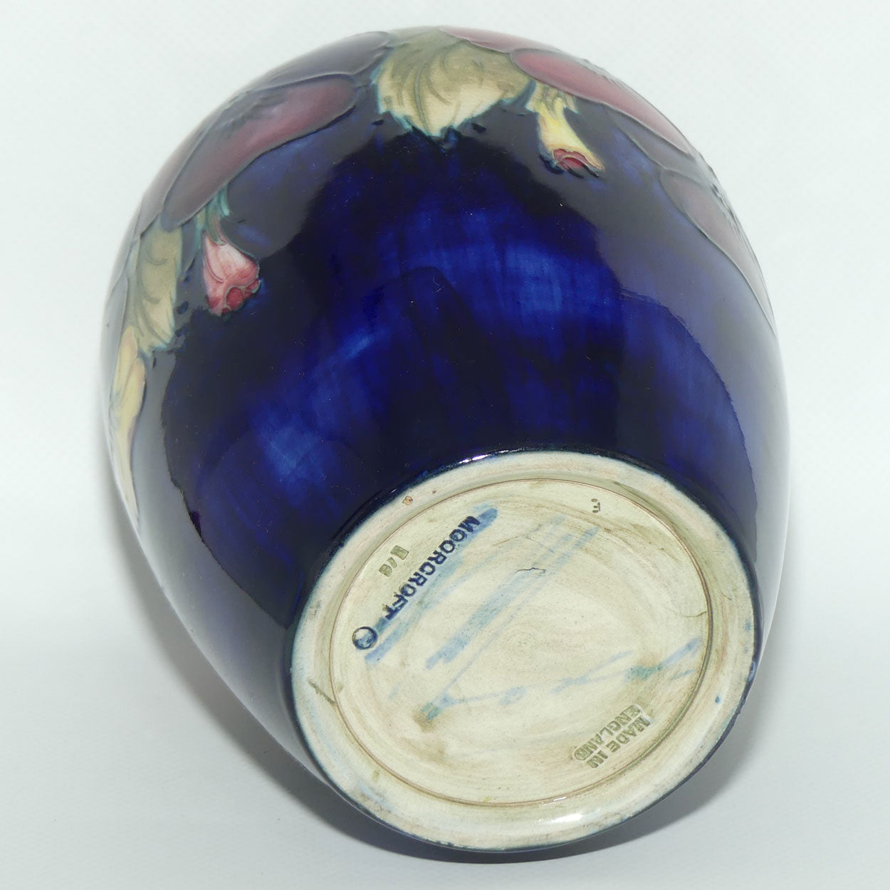 William Moorcroft Pansy 214/6 vase