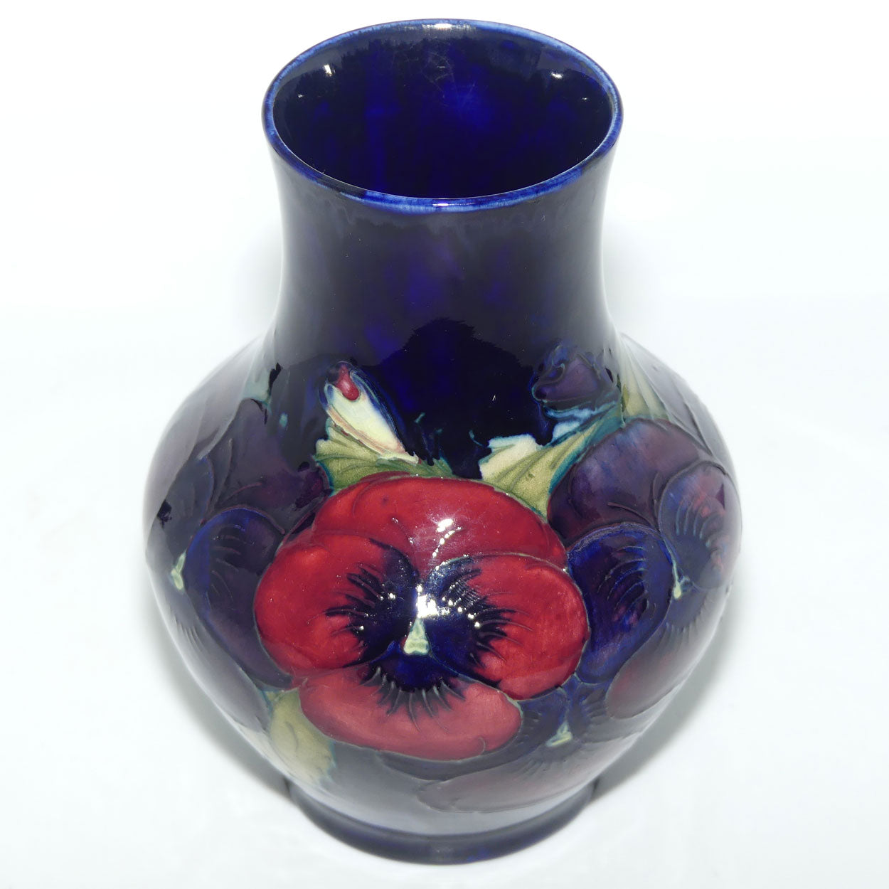 William Moorcroft Pansy 74/7 vase (Darker)