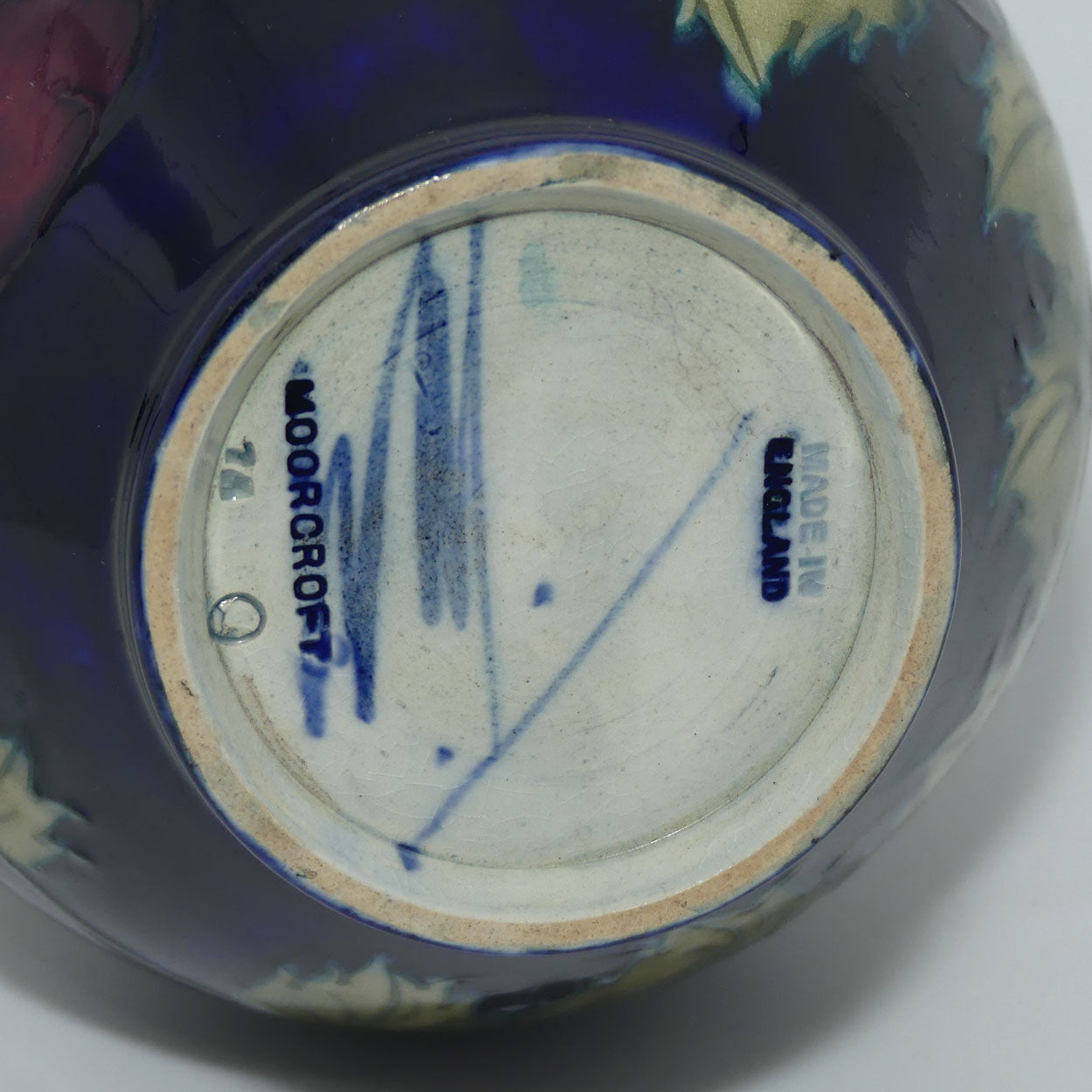 William Moorcroft Pansy 74/7 vase (Darker)