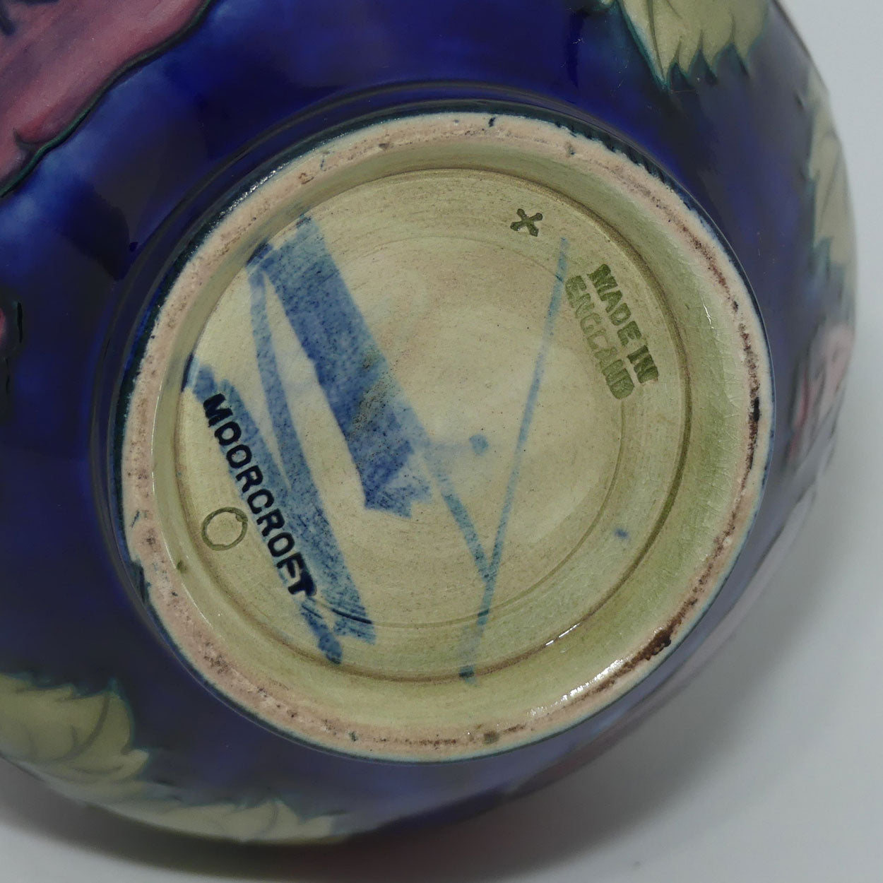 William Moorcroft Pansy 74/7 vase (Lighter in Colour)