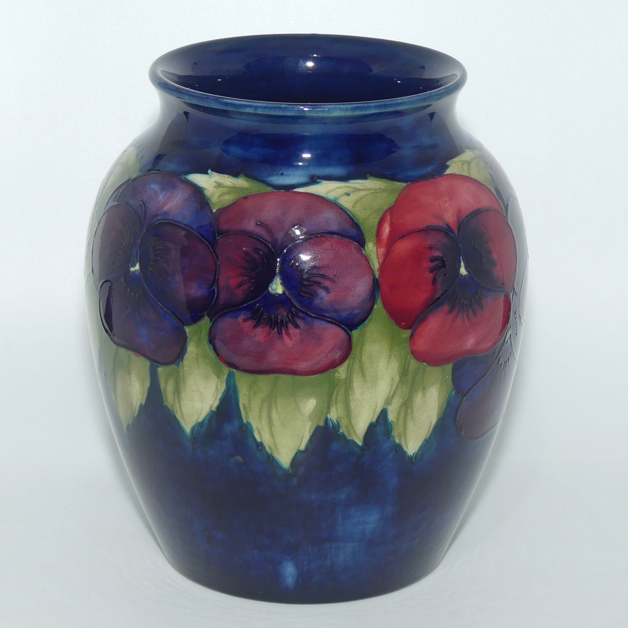 William Moorcroft Pansy 891/8 vase