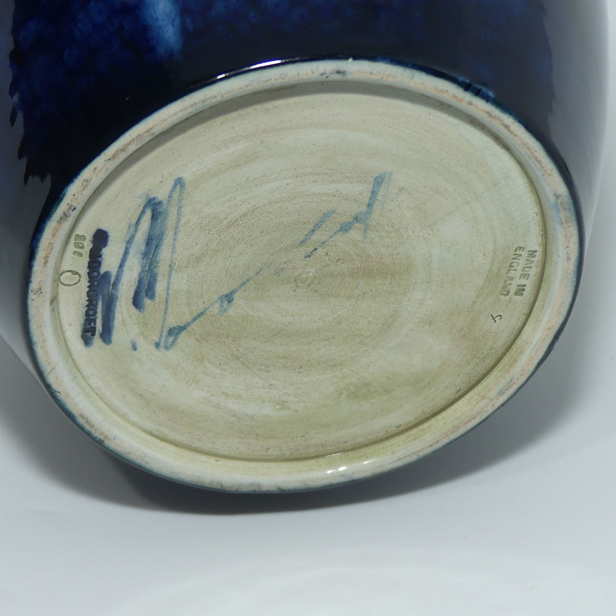 William Moorcroft Pansy 891/8 vase