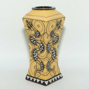 Moorcroft Papunya Snake 34/6 vase