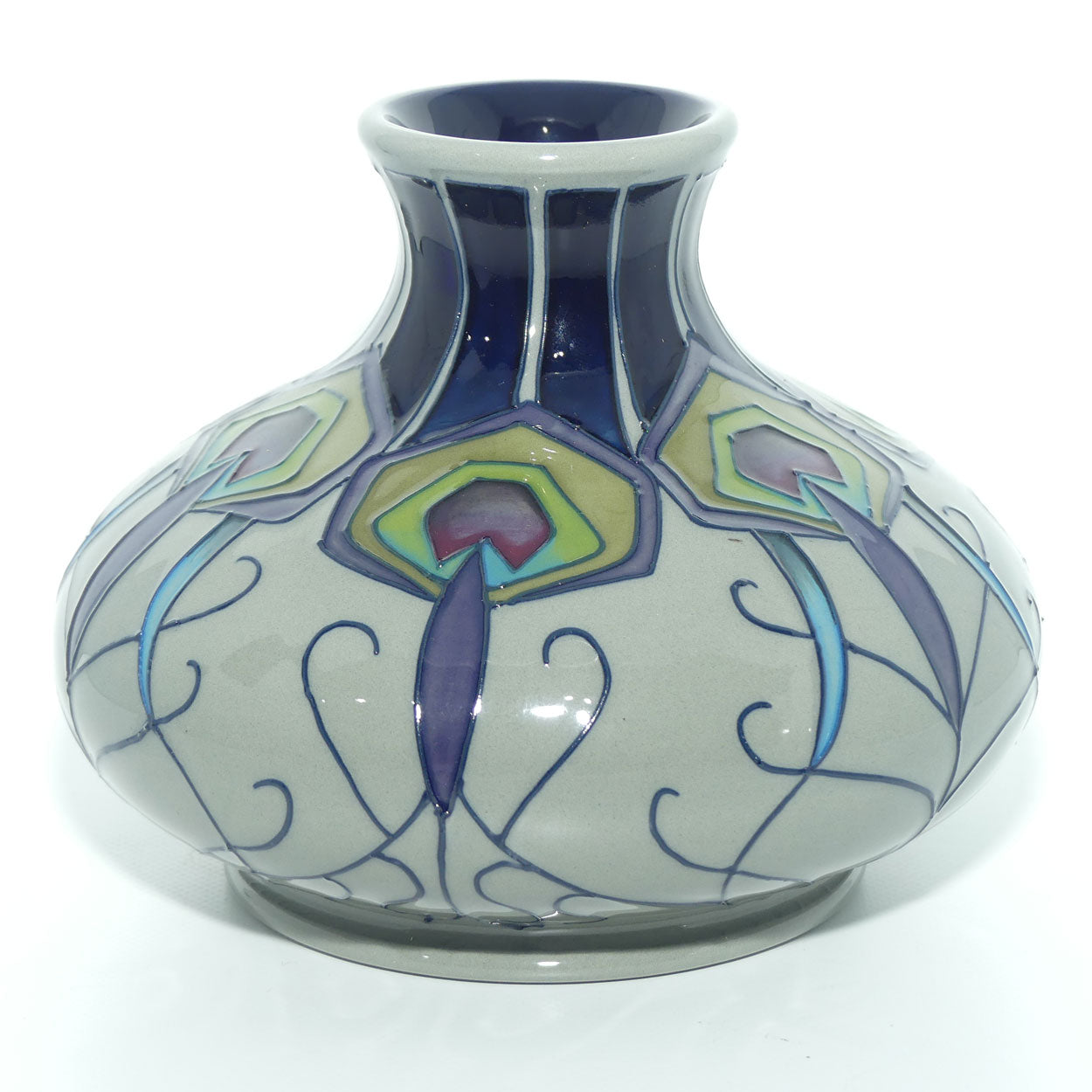 Moorcroft Peacock Parade 32/5 vase