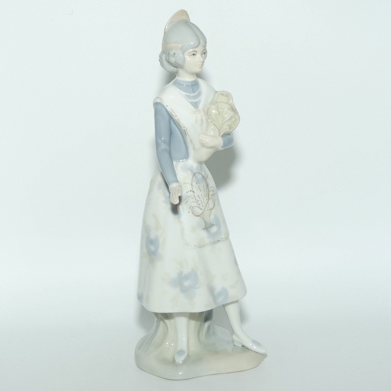 Porceval Spain figure of Peasant Girl