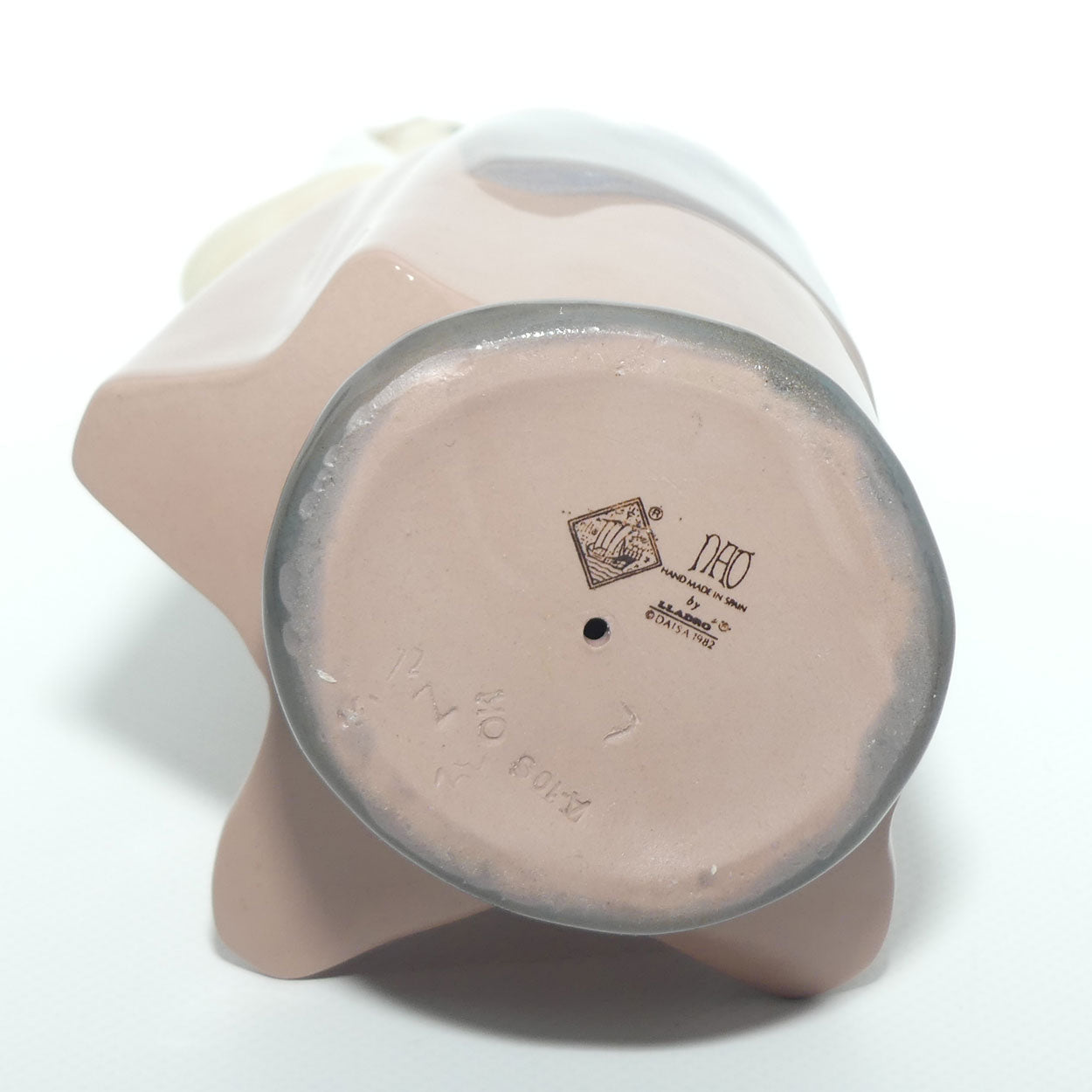 Nao by Lladro figure Farmer's Girl | Peasant Girl