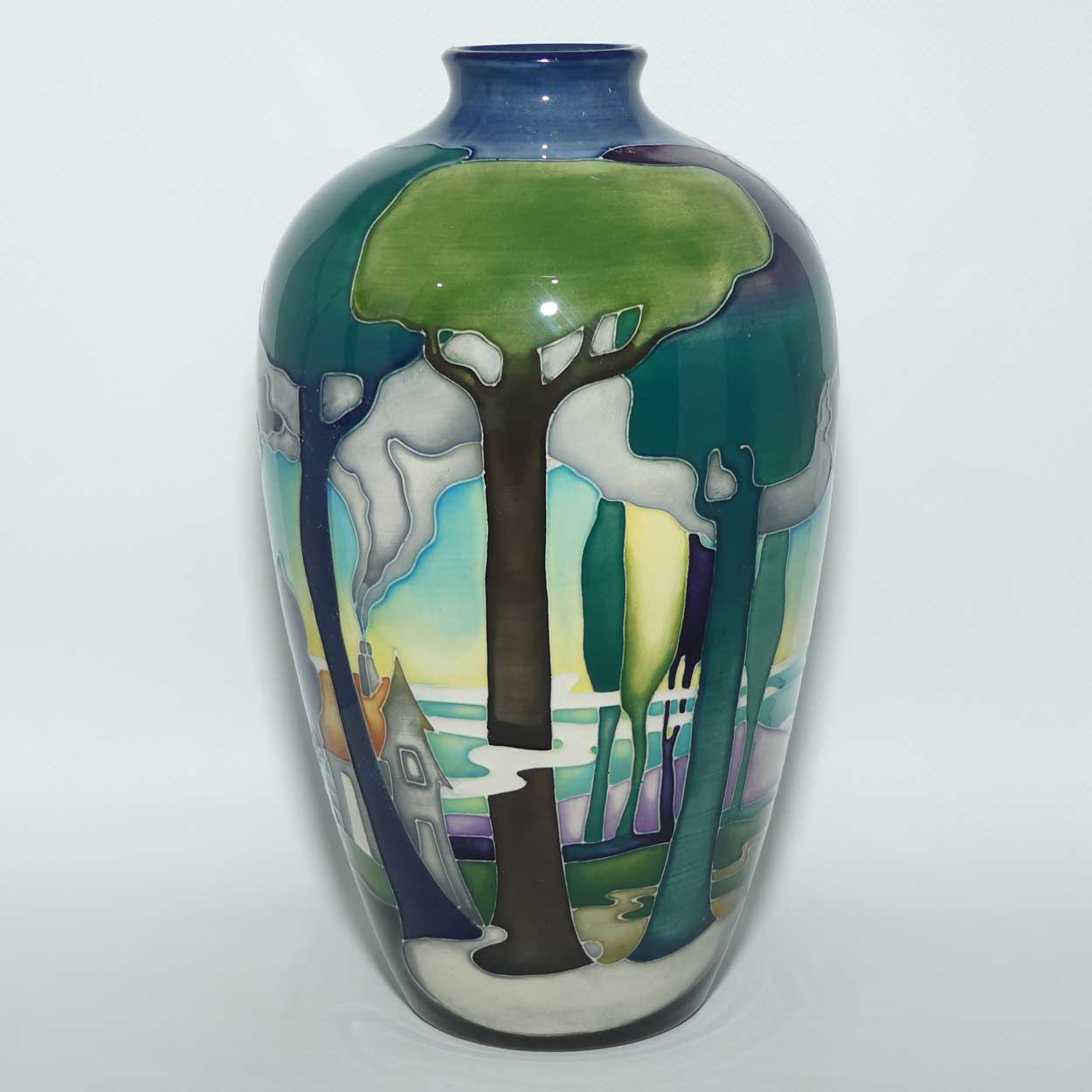 Moorcroft Peggy's House vase | Shape 60/9 | LE 35/100
