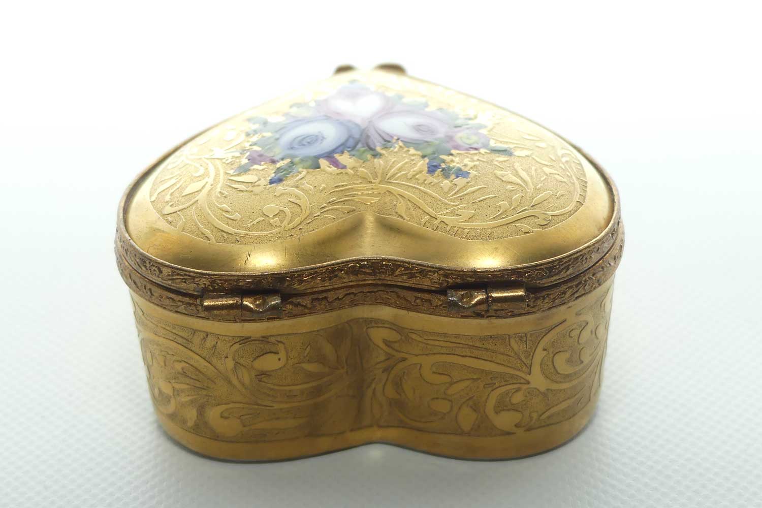 Limoges France Peint Main Heavily Gilt with Floral decor Heart shaped trinket box