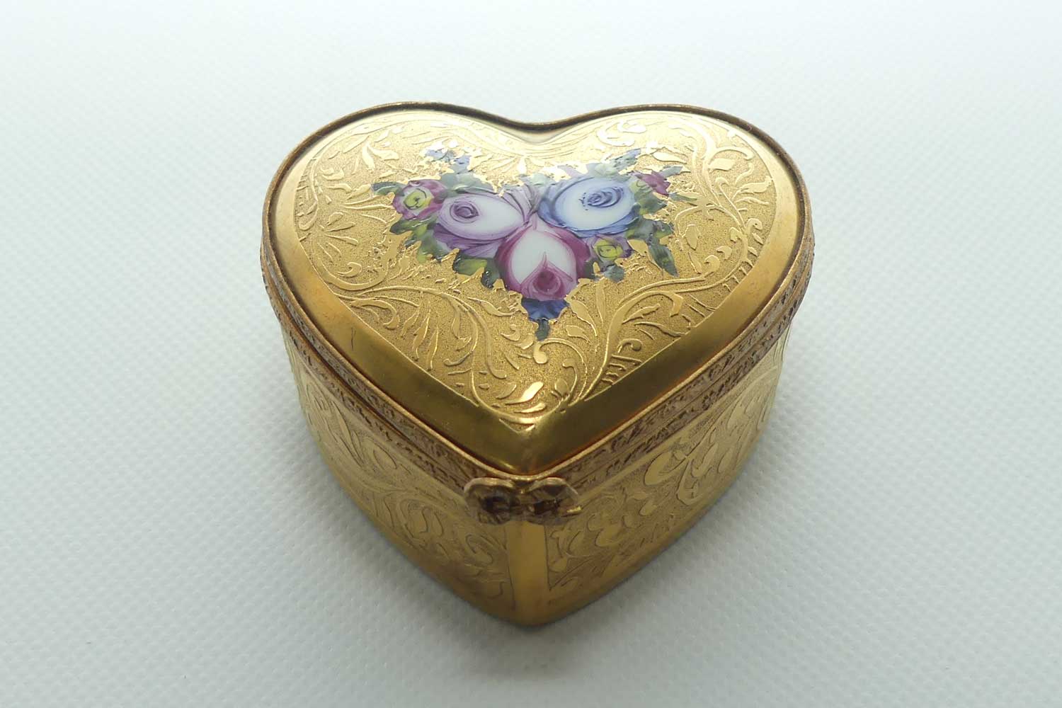 Limoges France Peint Main Heavily Gilt with Floral decor Heart shaped trinket box