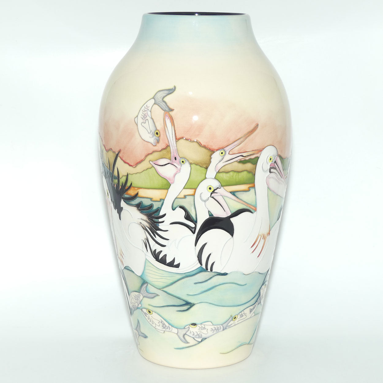Moorcroft Pelican Parade 200/15 vase | TRIAL dated 23.5.2018