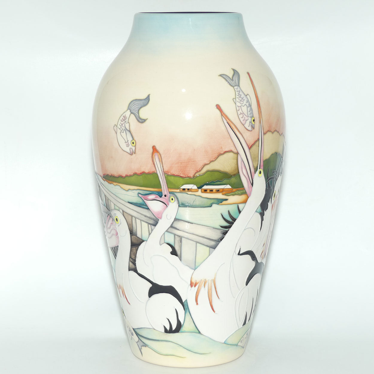 Moorcroft Pelican Parade 200/15 vase | TRIAL dated 23.5.2018