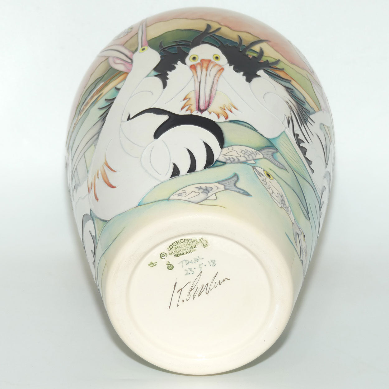 Moorcroft Pelican Parade 200/15 vase | TRIAL dated 23.5.2018