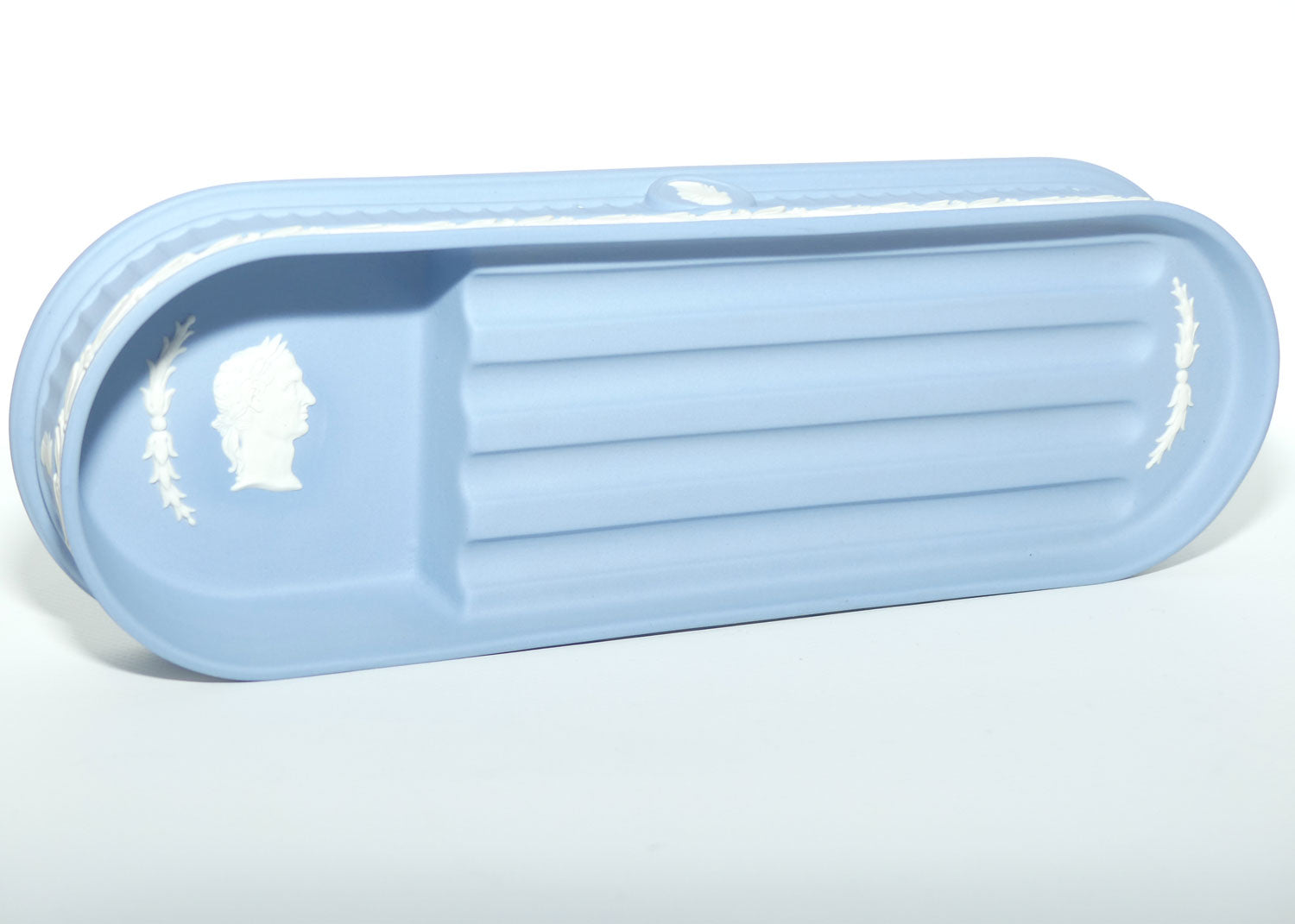 Wedgwood Jasper | White on Pale Blue | desk pen tray