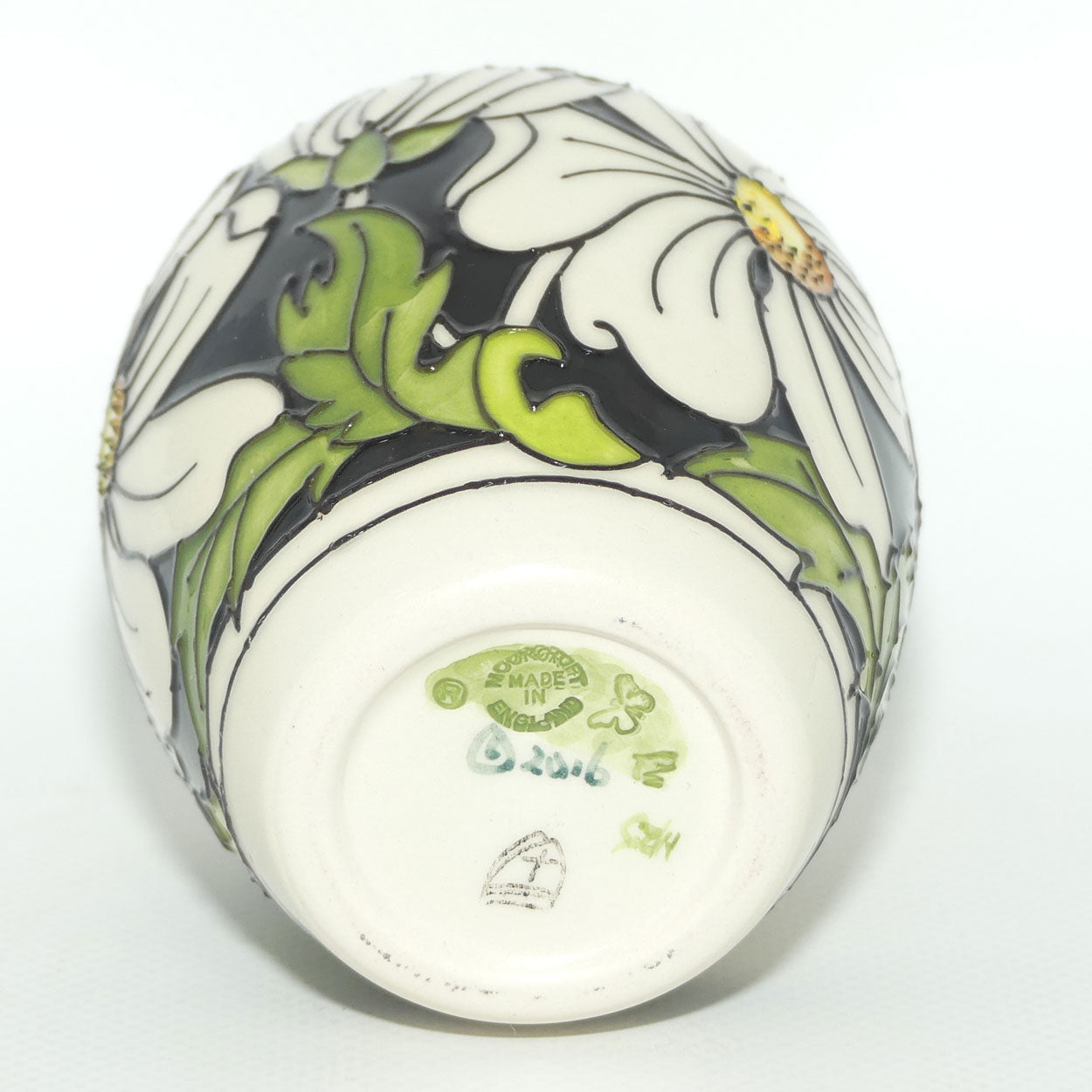 Moorcroft Phoebe Summer 102/3 Vase