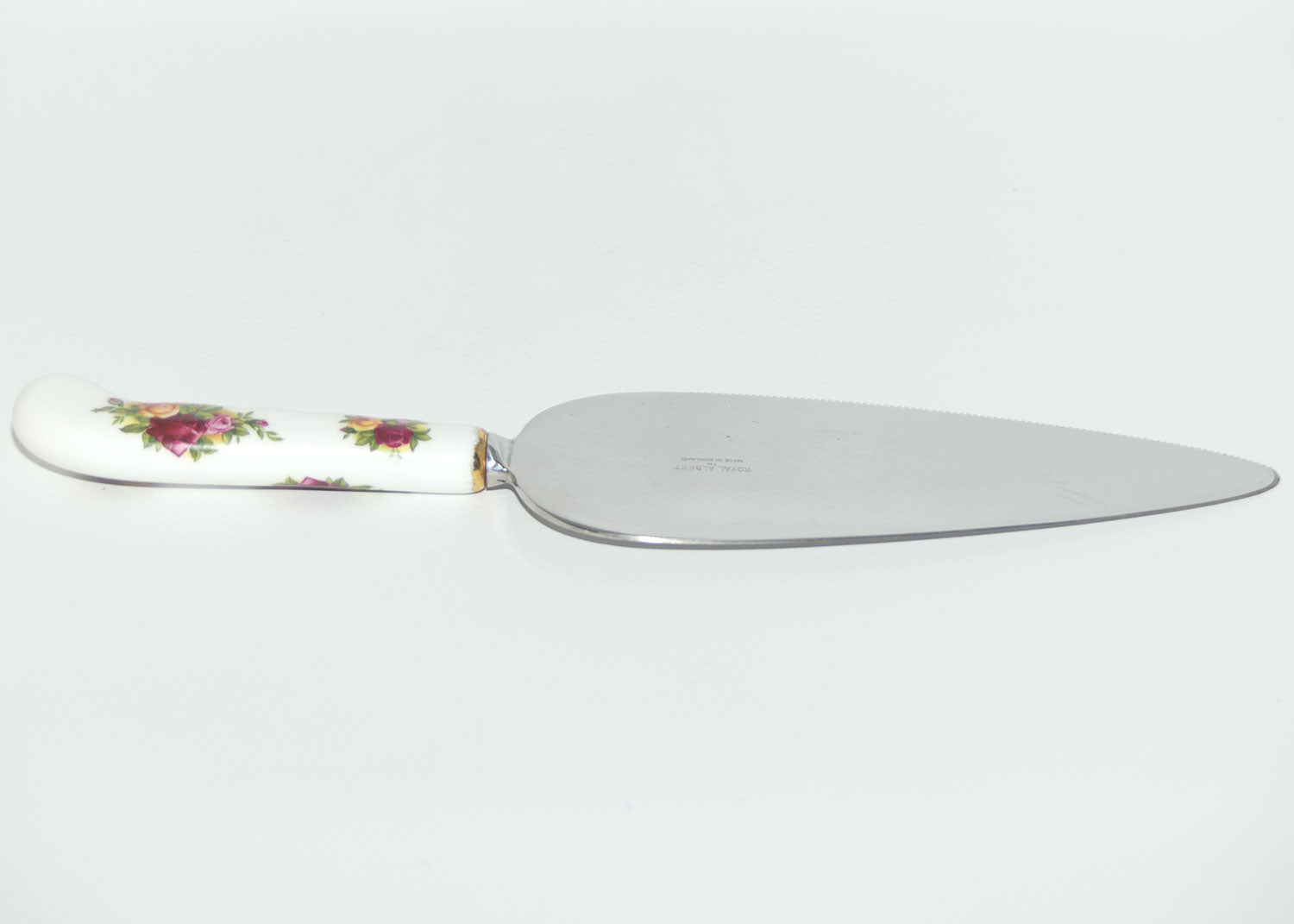 Royal Albert Bone China England Old Country Roses pie Server | Boxed