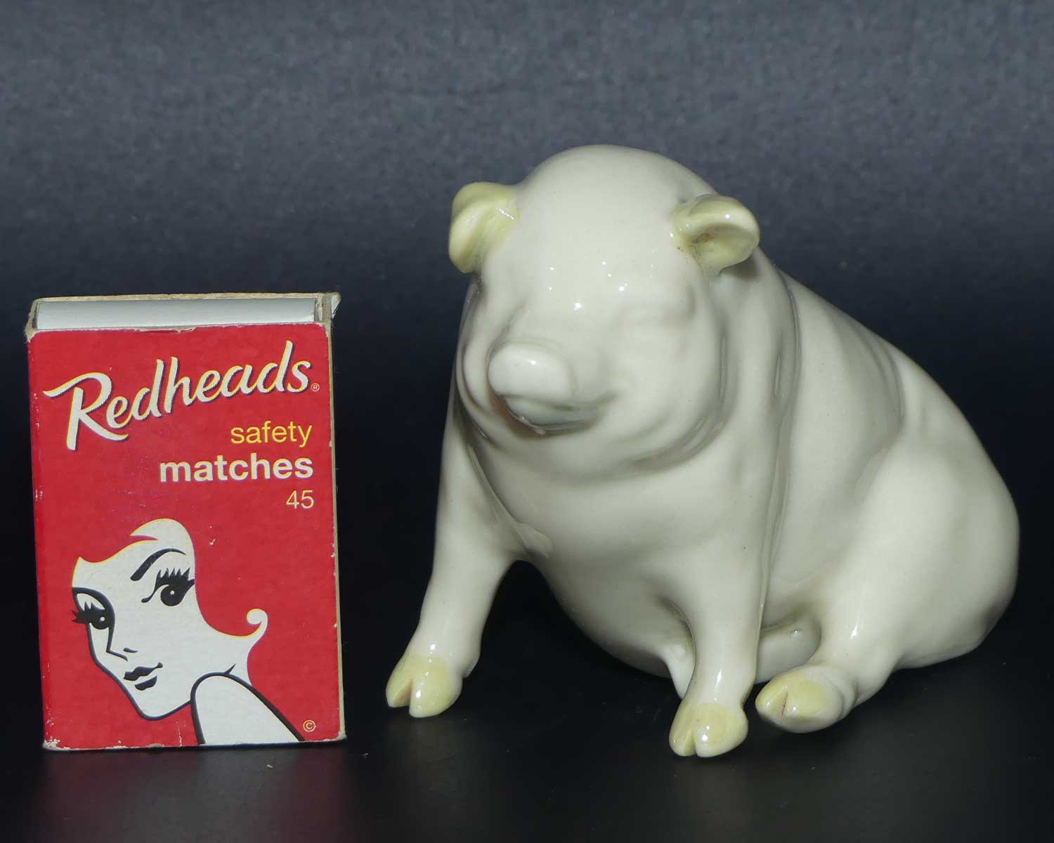 Belleek Pig with Ears Down | 3rd Green Mark | #2