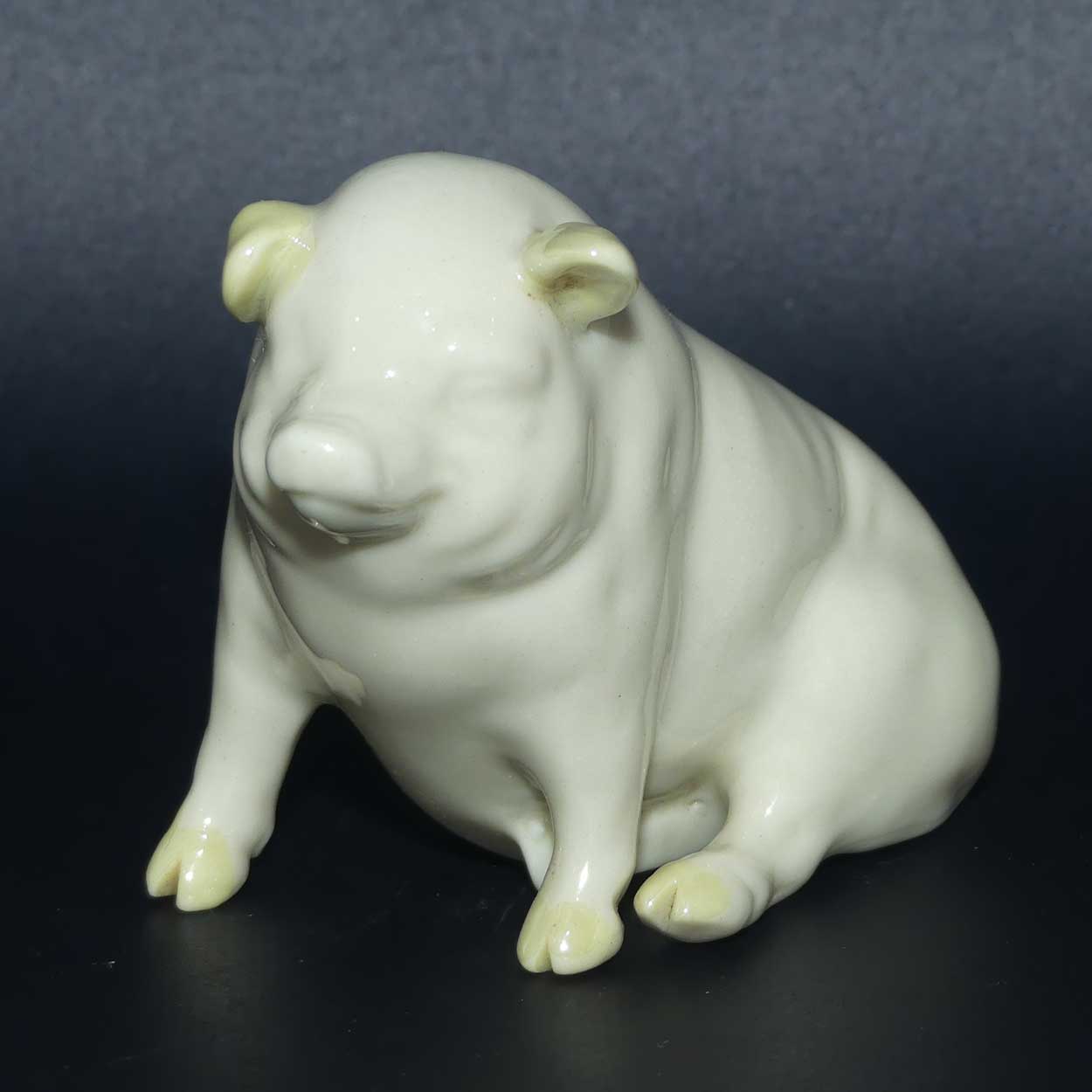 Belleek Pig with Ears Down | 3rd Green Mark | #2