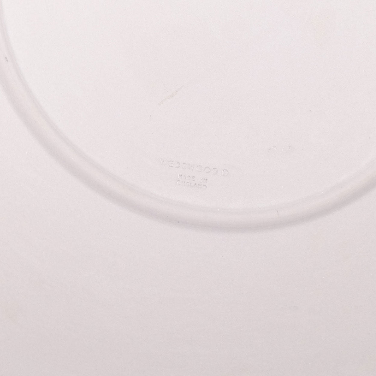 Wedgwood Jasper | White on Lavendar | Cupid plate | 22.5cm