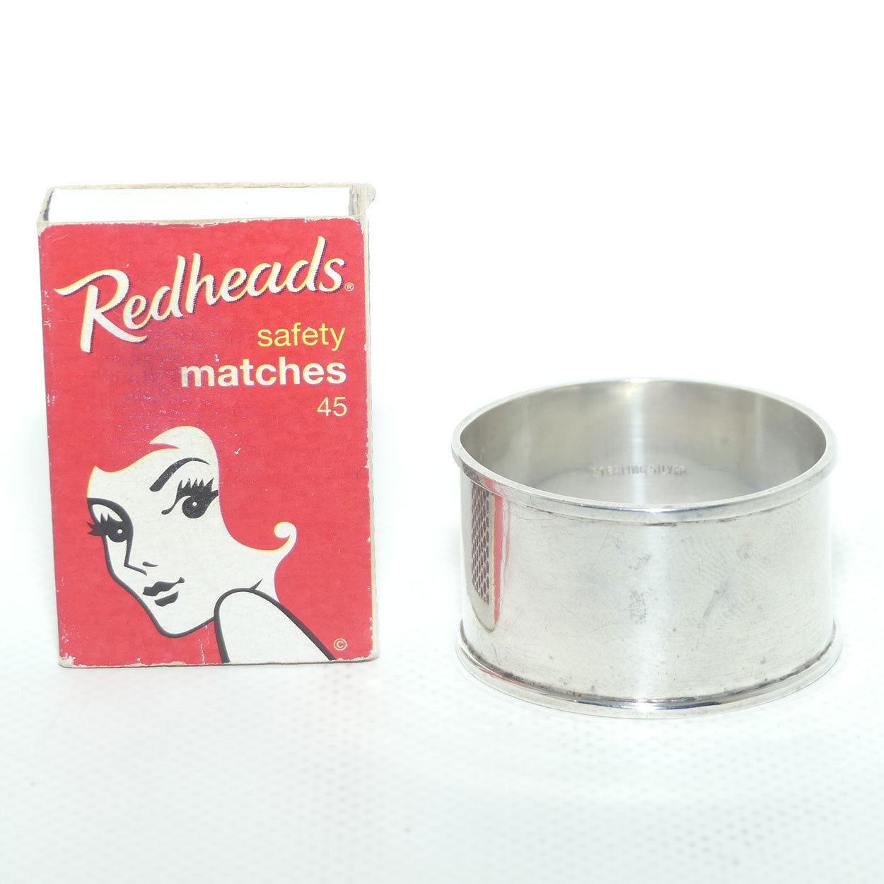 Sterling Silver circular napkin ring | band top and bottom | 18.8g