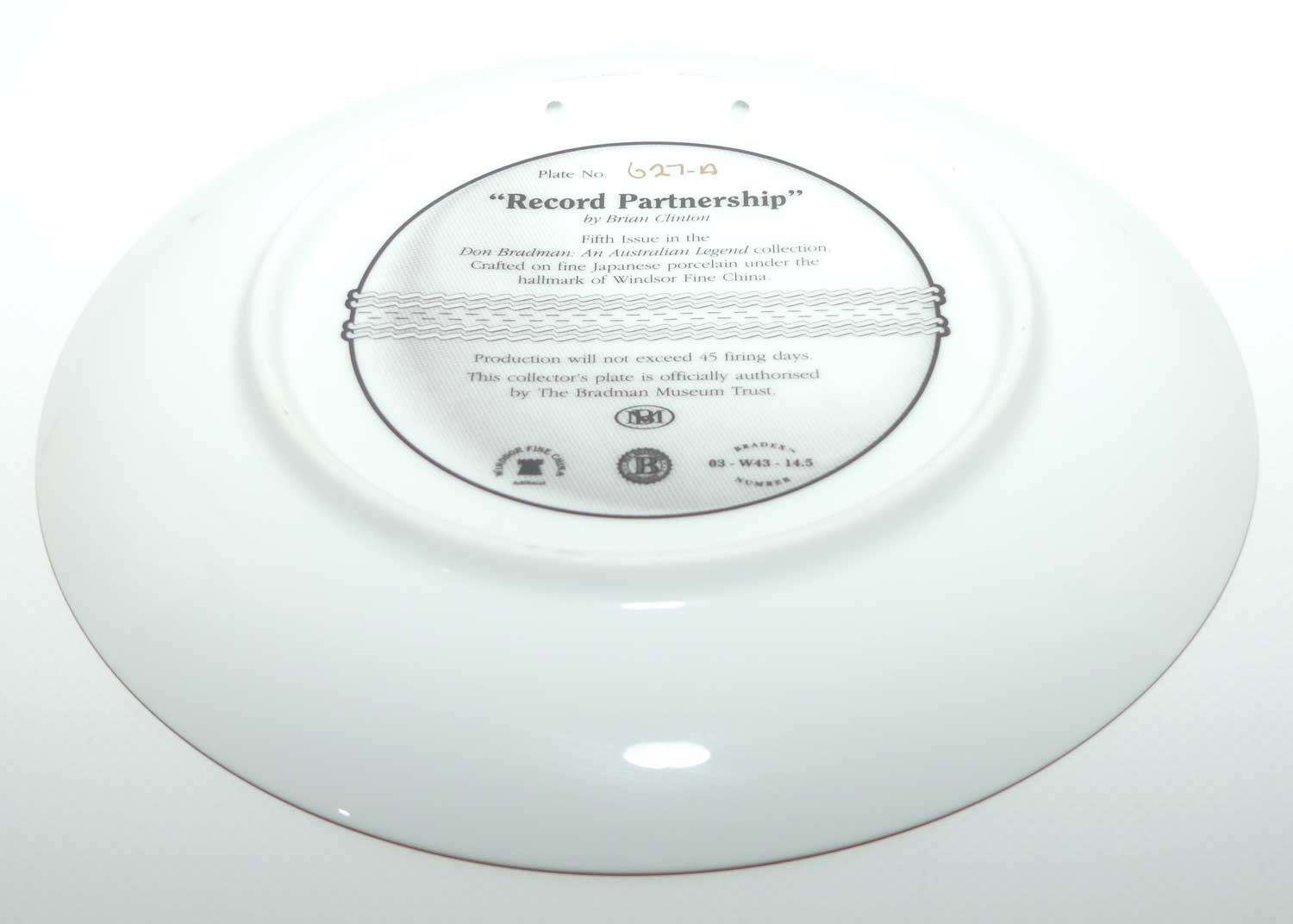Cricket Memorabilia | Don Bradman: An Australian Legend Collection plate | #5 | Record Partnership