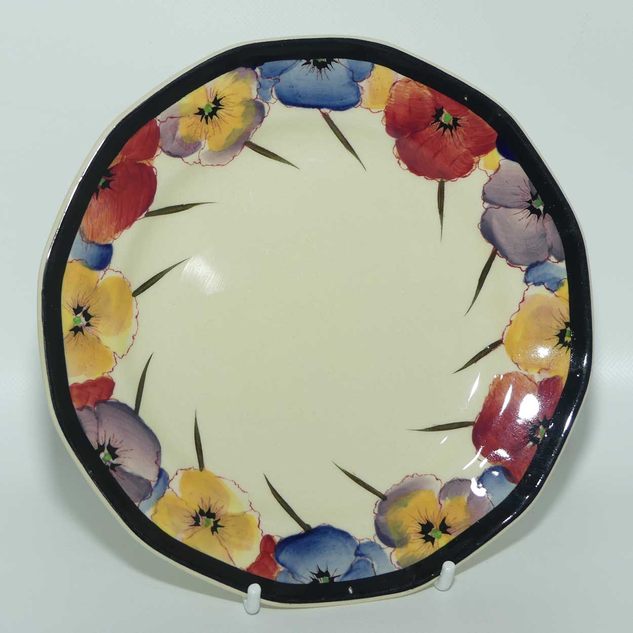 Royal Doulton Pansy with Black Border D4049 | round plate | 16.5cm