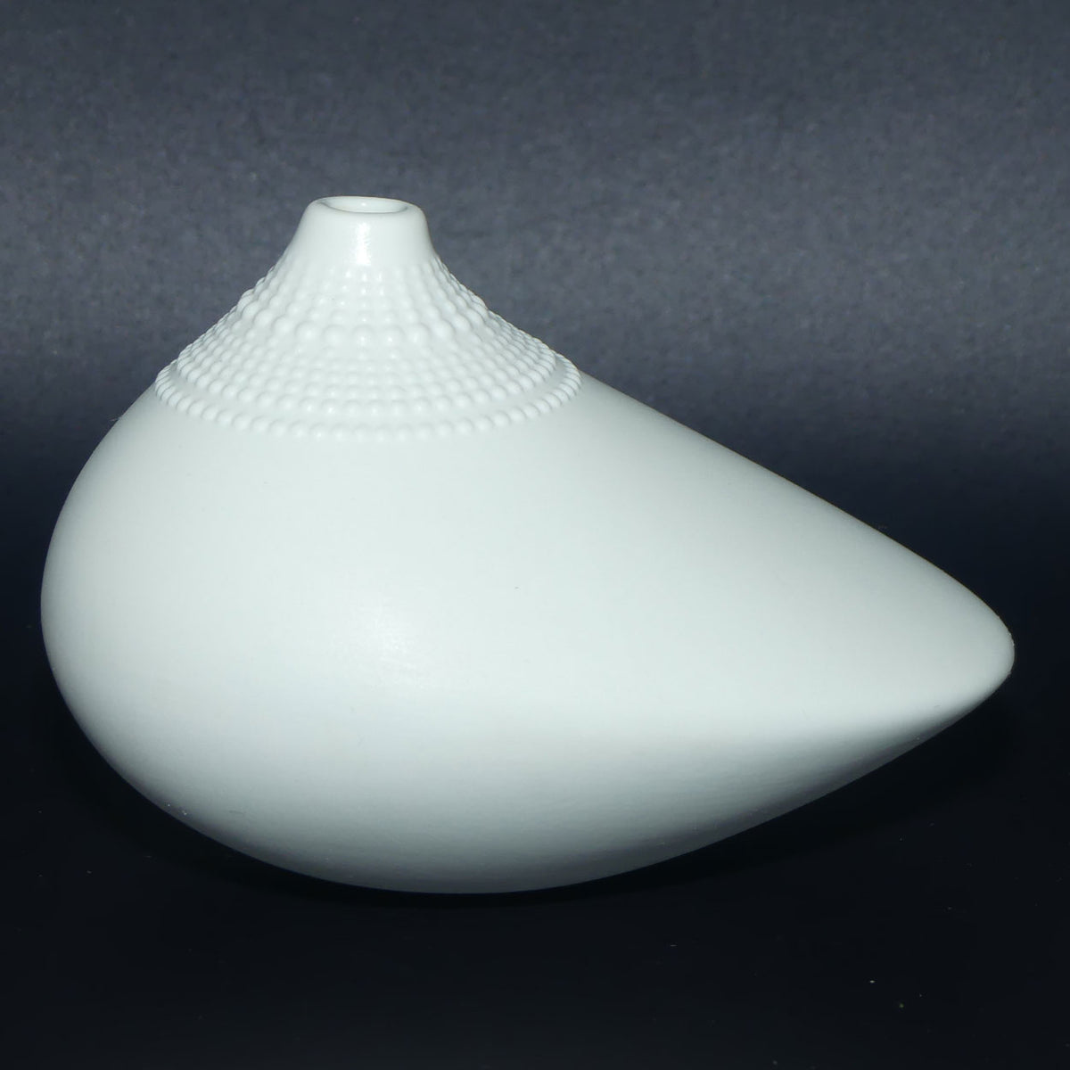 Rosenthal Studio Line Porcelain Vase by Tapio Wirkkala | Model Pollo | Mid Century design