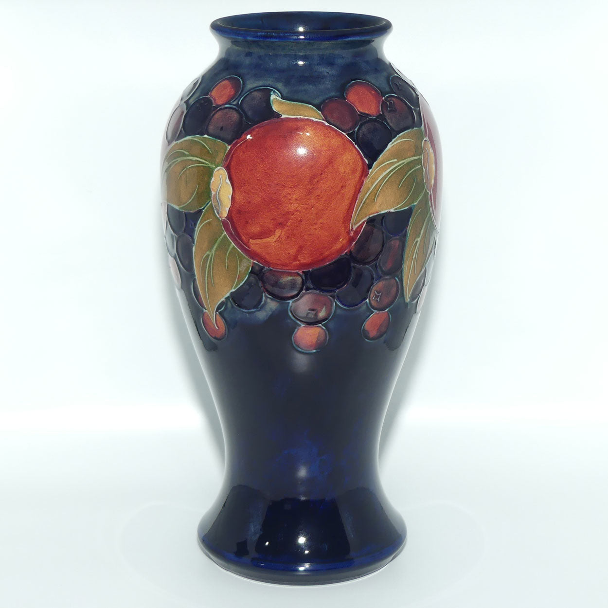 William Moorcroft Pomegranate 65/10 vase