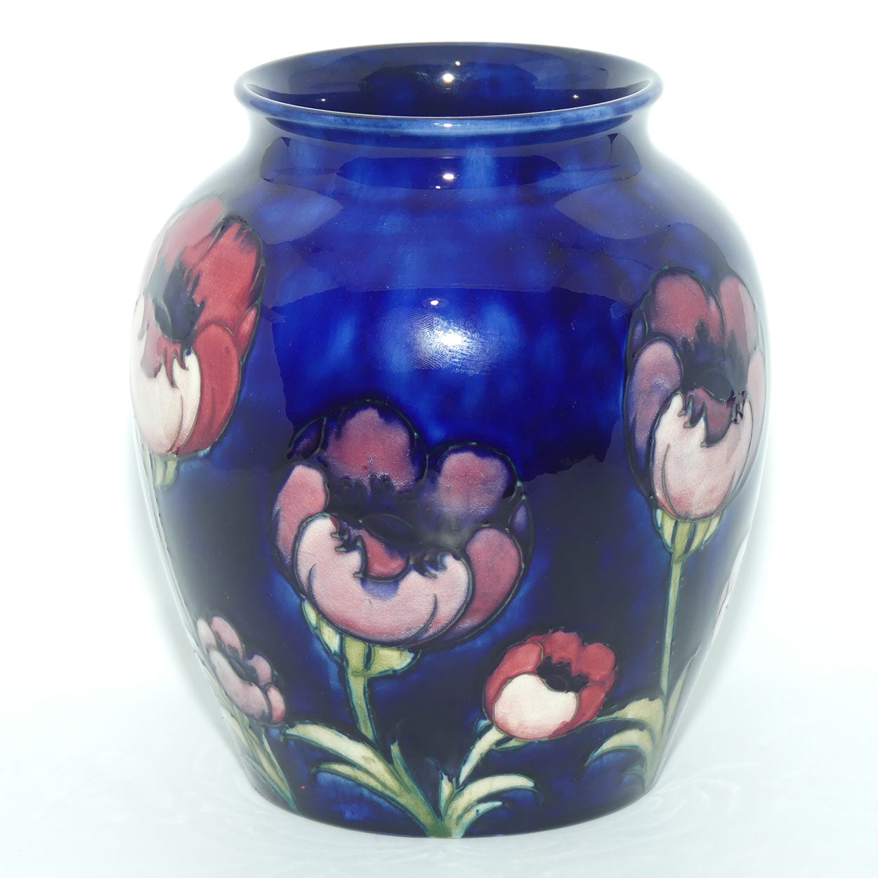 William Moorcroft Poppies large bulbous vase (Large Poppies, High & Low flowers)