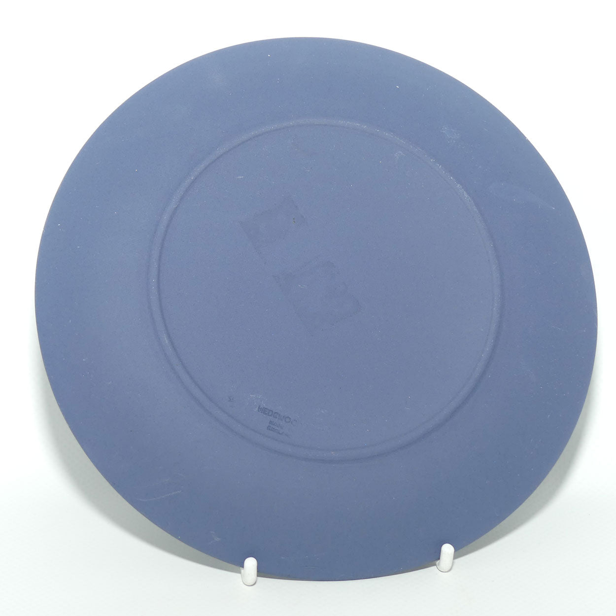 Wedgwood Jasper | White on Portland Blue plate | Cherub playing Dual Trumpets | 16.8cm diam