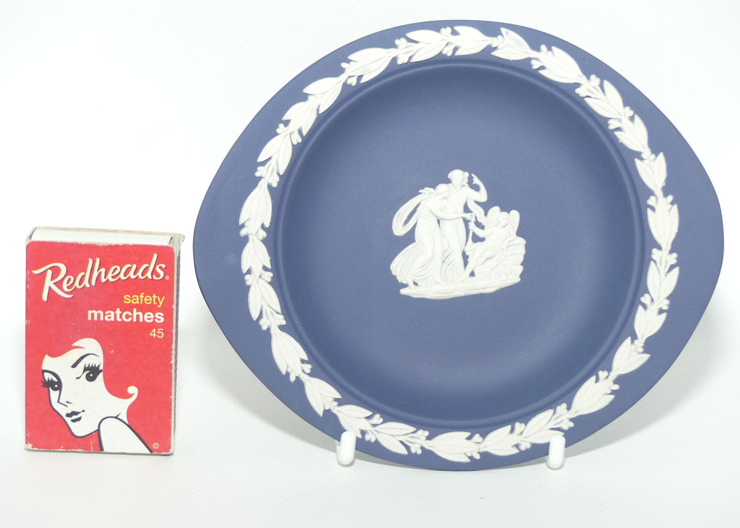 Wedgwood Jasper | White on Portland Blue | Oval shape Maidens and Cupid tray