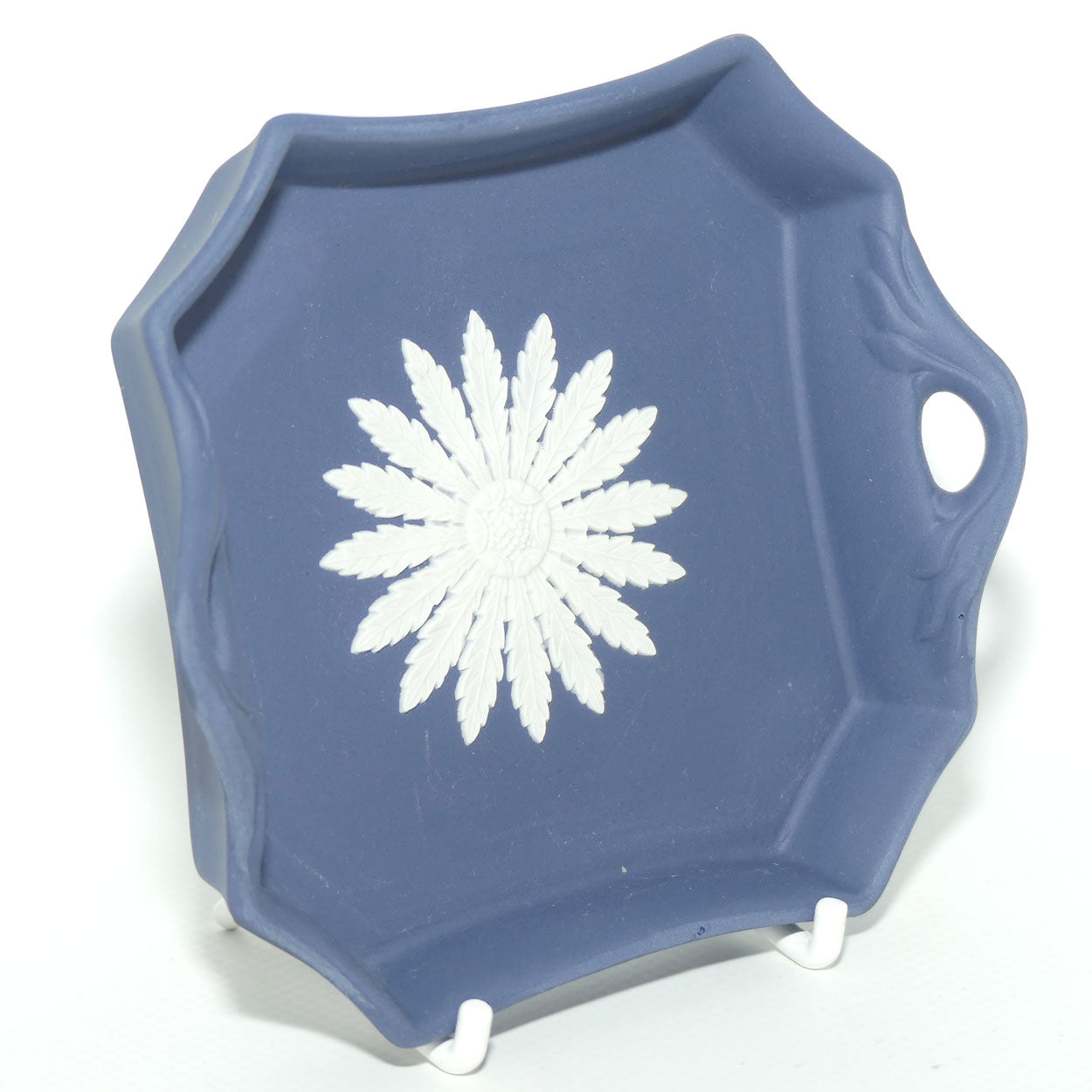 Wedgwood Jasper | White on Portland Blue | Twin Handled Floral tray