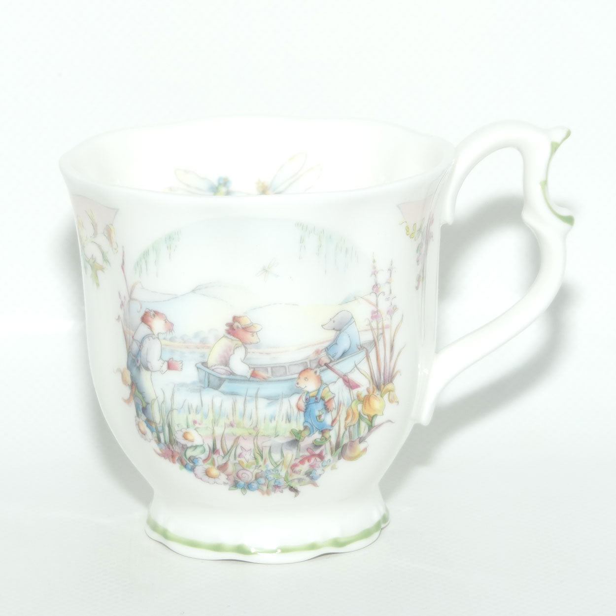 Royal Albert Wind in the Willows Giftware | Portly's Return mug