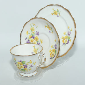 Royal Albert Bone China England Primroses | Primulette trio | Round plate