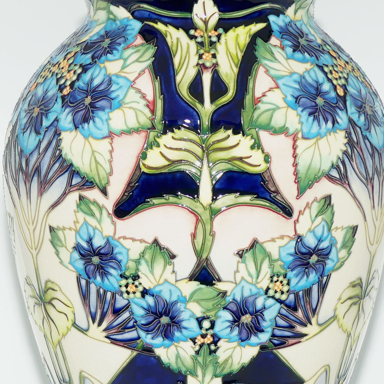 Moorcroft Profusion 65/16 Prestige Vase | LE 16/100