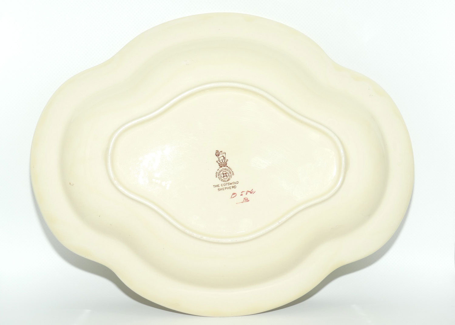 Royal Doulton Cotswold Shepherd quatrefoil shape bowl D5561 | #1