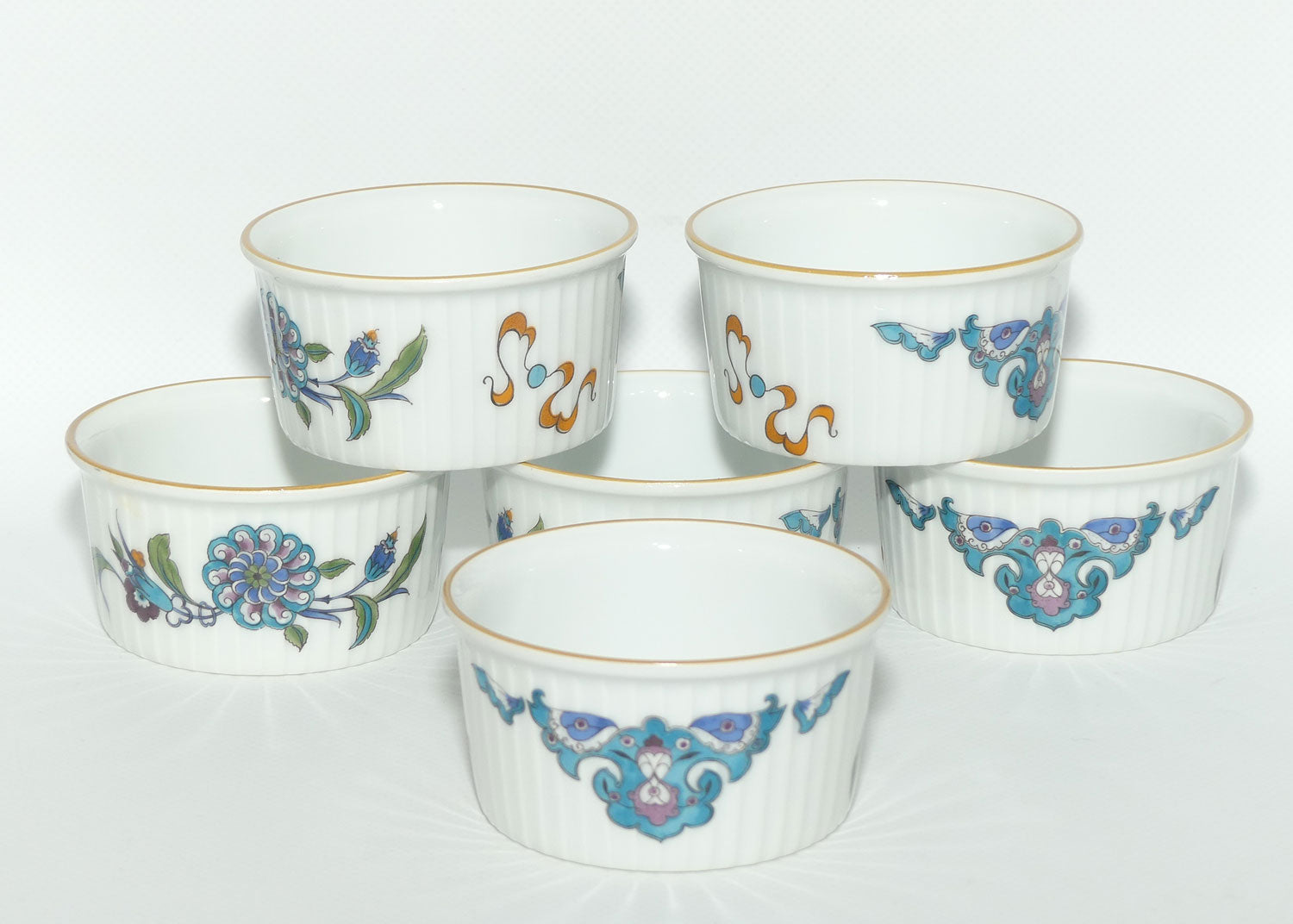 Royal Worcester set of 6 Floral ramekins