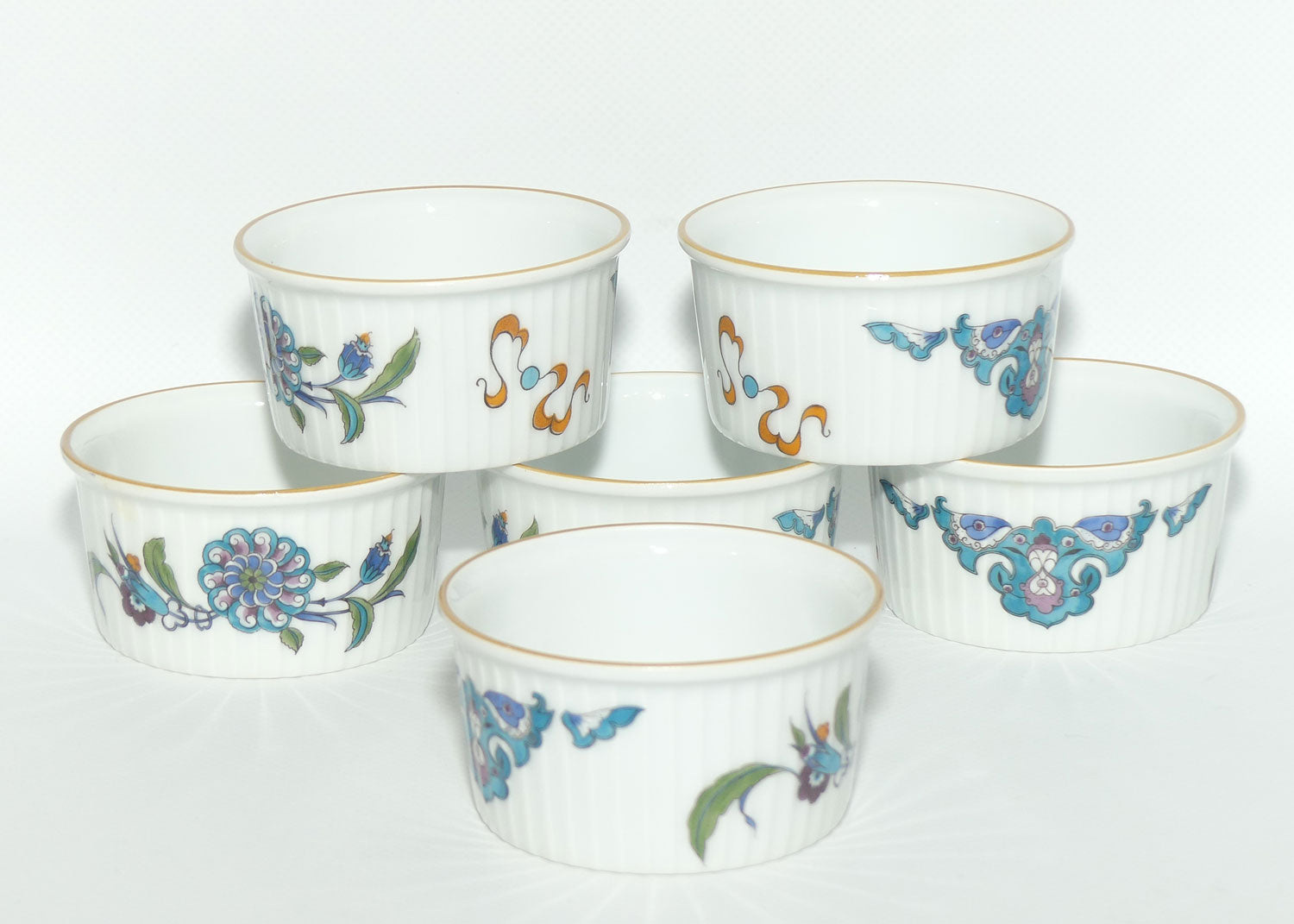 Royal Worcester set of 6 Floral ramekins