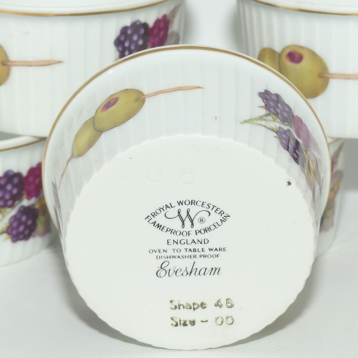 Royal Worcester set of 6 Fruit ramekins | Evesham pattern | original packaging