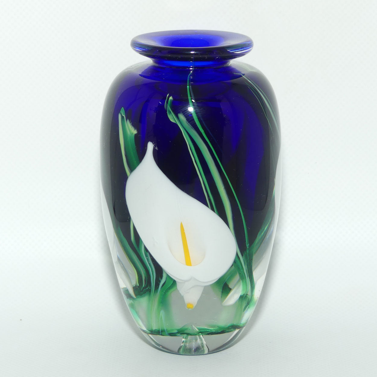 Peter Raos Art Glass New Zealand | Calla Lily vase