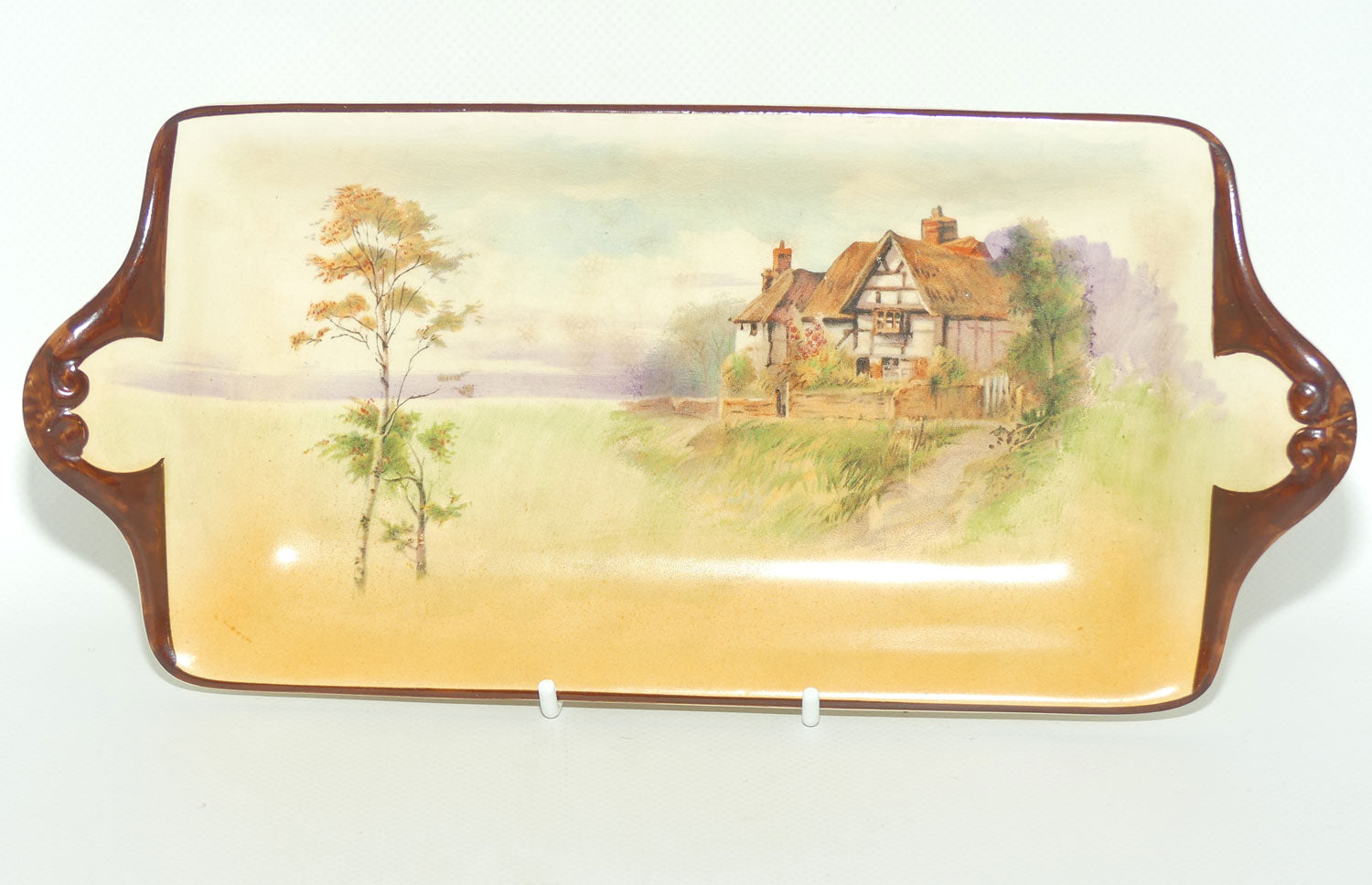 Royal Doulton English Cottages York shape sandwich tray D4987 | Scene 6